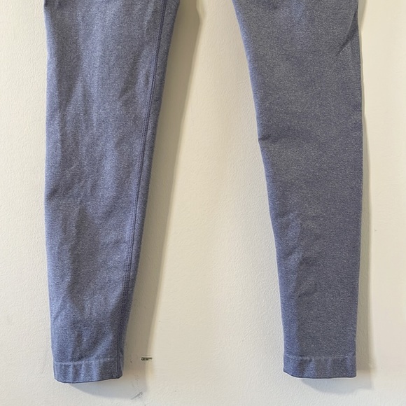 NVGTN Grey Curve Seamless Leggings Size Small - Picture 8 of 10